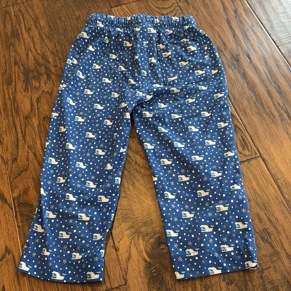 Vineyard Vines yeti pajama pants